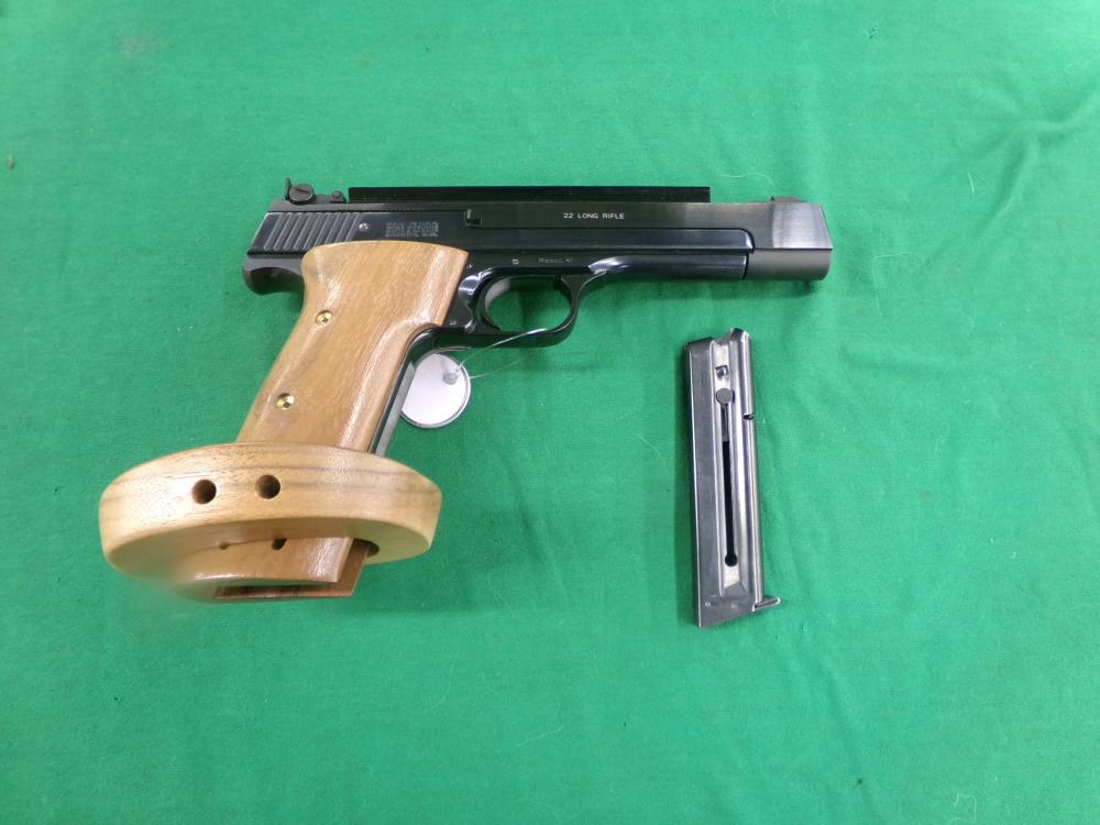 SMITH & WESSON MODEL 41 22 LR TARGET PISTOL CUSTOM GRIPS W/ BOX & PAPERS-img-1