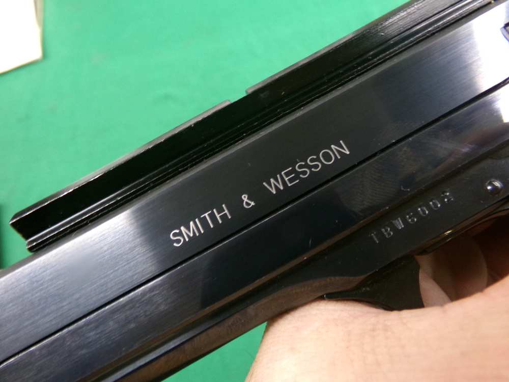 SMITH & WESSON MODEL 41 22 LR TARGET PISTOL CUSTOM GRIPS W/ BOX & PAPERS-img-3