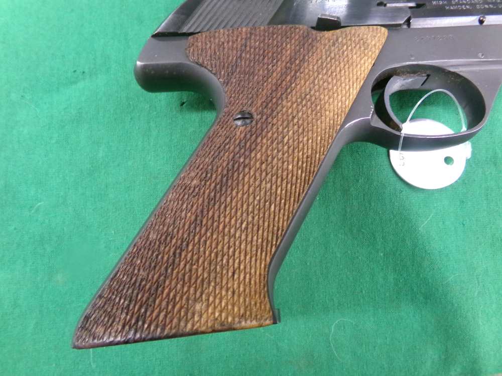 HIGH STANDARD THE SHARPSHOOTER 22 LR TARGET PISTOL MFG 1974-75 WALNUT -img-13