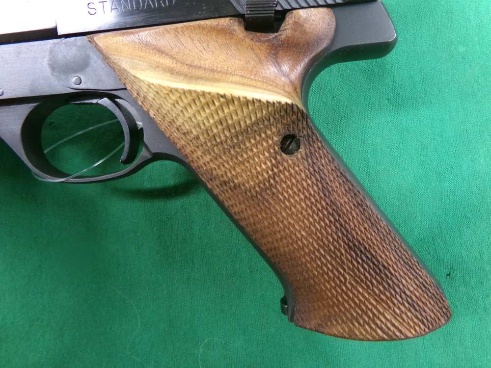 HIGH STANDARD THE SHARPSHOOTER 22 LR TARGET PISTOL MFG 1974-75 WALNUT -img-14