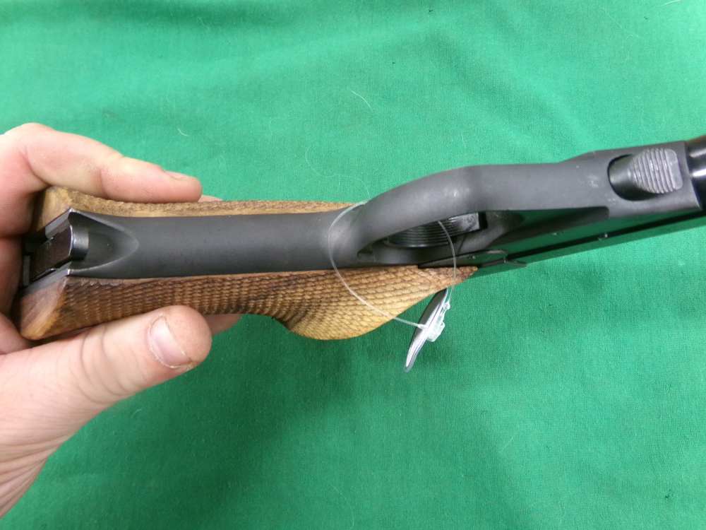 HIGH STANDARD THE SHARPSHOOTER 22 LR TARGET PISTOL MFG 1974-75 WALNUT -img-11