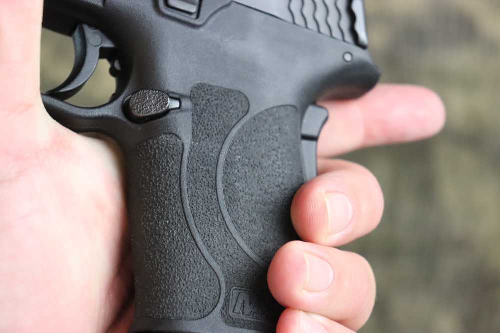 Smith & Wesson M&P 9mm Shield EZ semi auto LNIB penny start-img-19