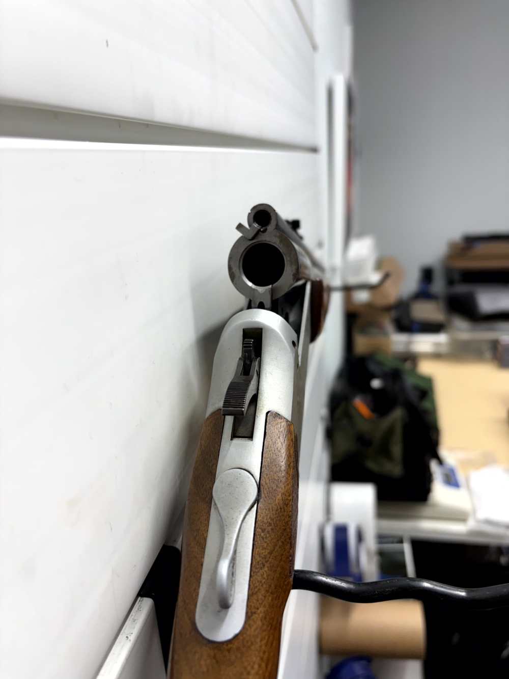 Savage 24H - DL.   20 gauge bottom brl, .22 Win Magnum top brl. adj hammer-img-5