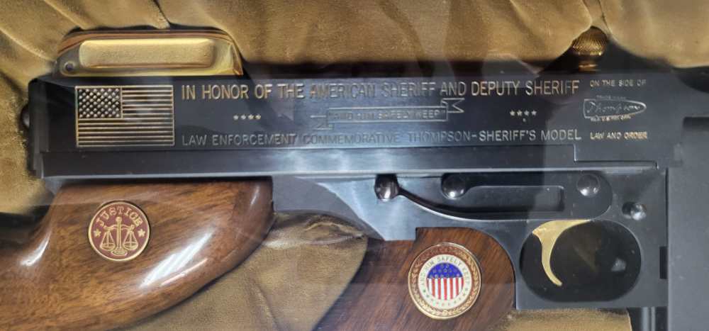 2 LAW ENFORCEMENT COMMEMORATIVE THOMPSON'S POLICE & SHERIFF/DEPUTY-img-4