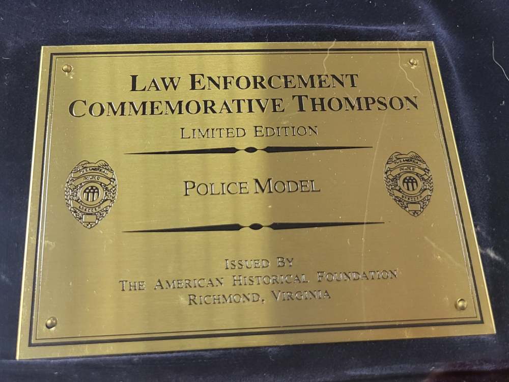2 LAW ENFORCEMENT COMMEMORATIVE THOMPSON'S POLICE & SHERIFF/DEPUTY-img-8