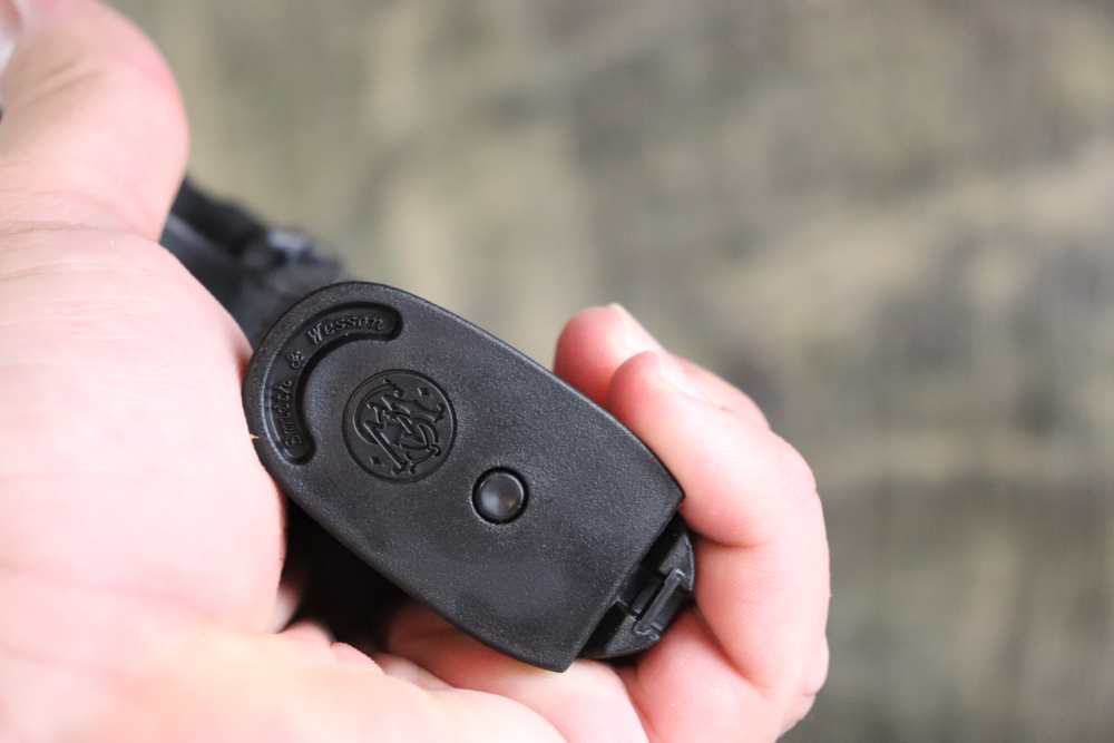 Smith & Wesson 10mm M&P semi auto 4.25" ANIB penny start -img-24