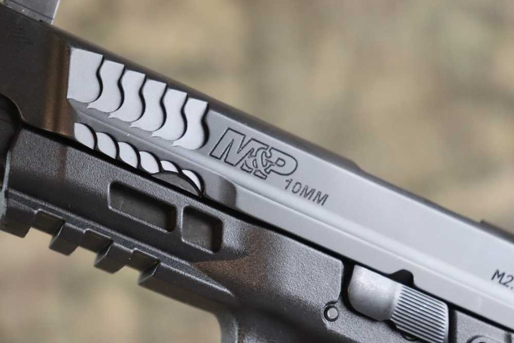 Smith & Wesson 10mm M&P semi auto 4.25" ANIB penny start -img-16