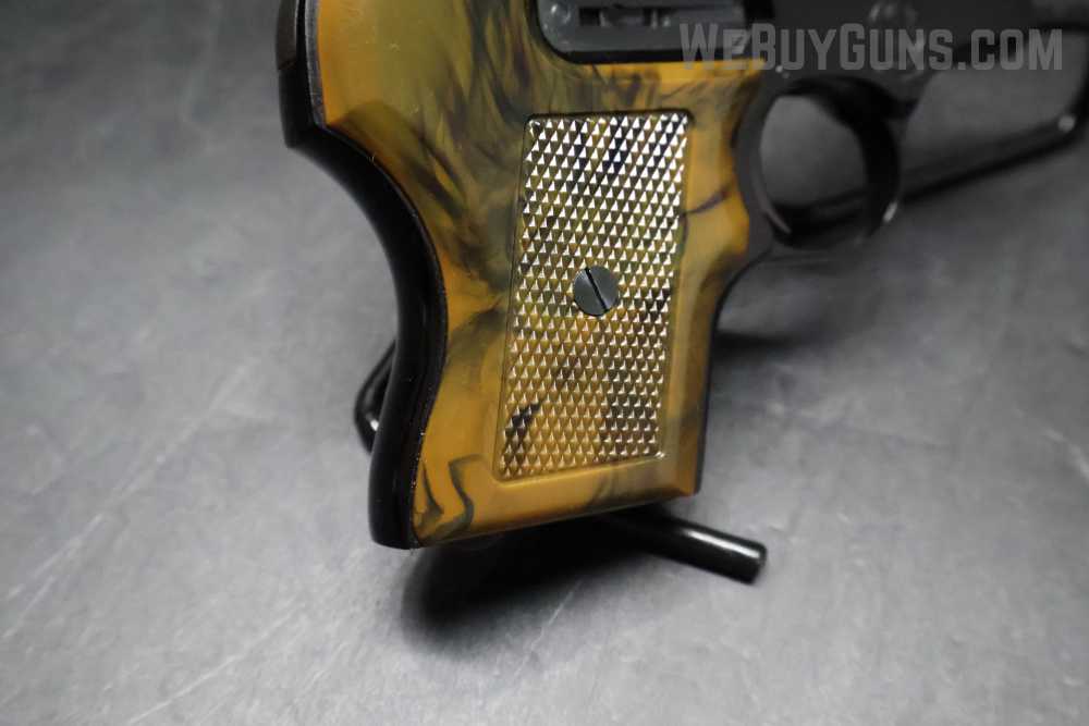 Smith and Wesson 61-3 Escort Semi-Automatic Pistol .22 Long Rifle-img-5