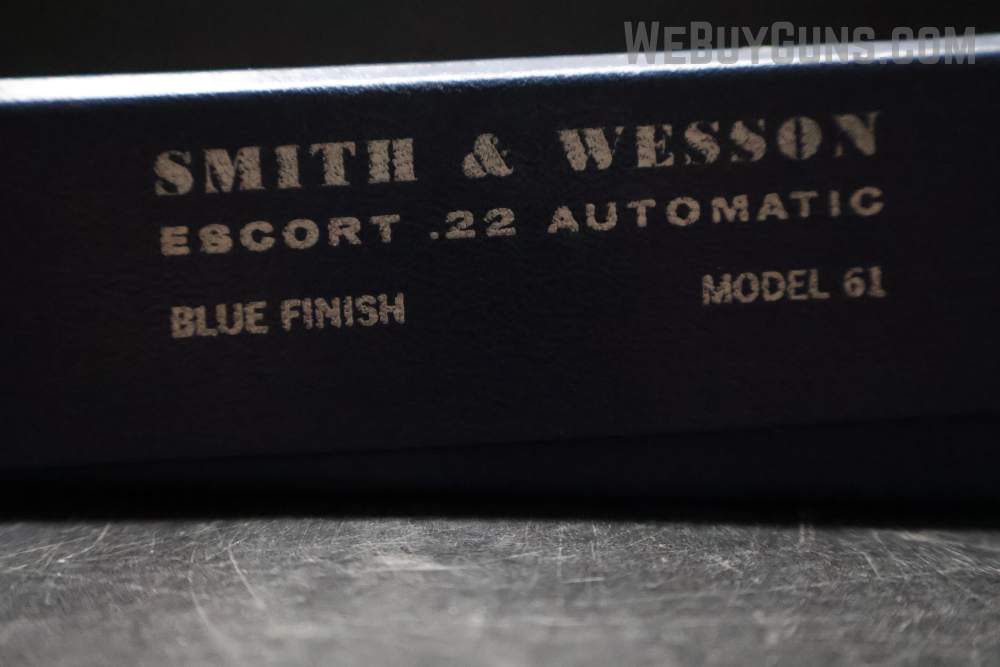Smith and Wesson 61-3 Escort Semi-Automatic Pistol .22 Long Rifle-img-18