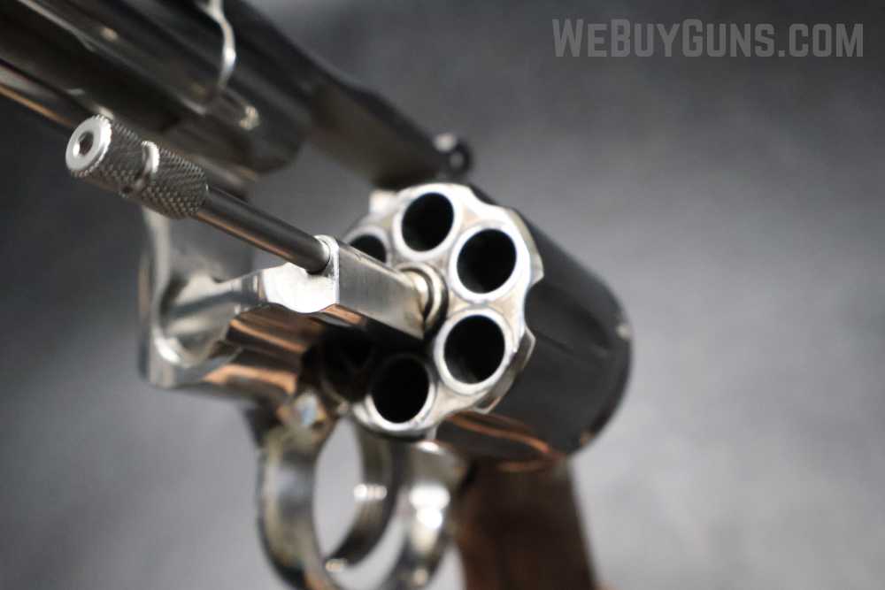 Colt Python Revolver .357 Magnum-img-14