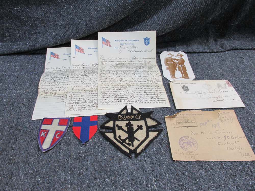 LOT OF WWI KNIGHTS OF COLUMBUS "WAR ACTIVITIES" LETTERS, ENVELOPES, PATCHES-img-0