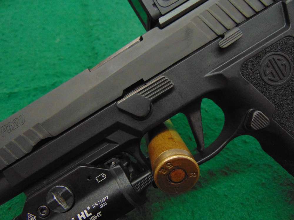Sig Sauer, P320 XF, 9mm, 21+1 Cap, Streamlight + Aimpoint Acro Optic -img-5