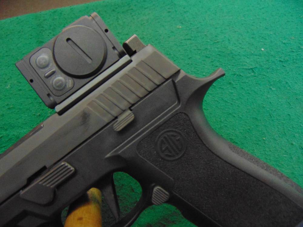 Sig Sauer, P320 XF, 9mm, 21+1 Cap, Streamlight + Aimpoint Acro Optic -img-4