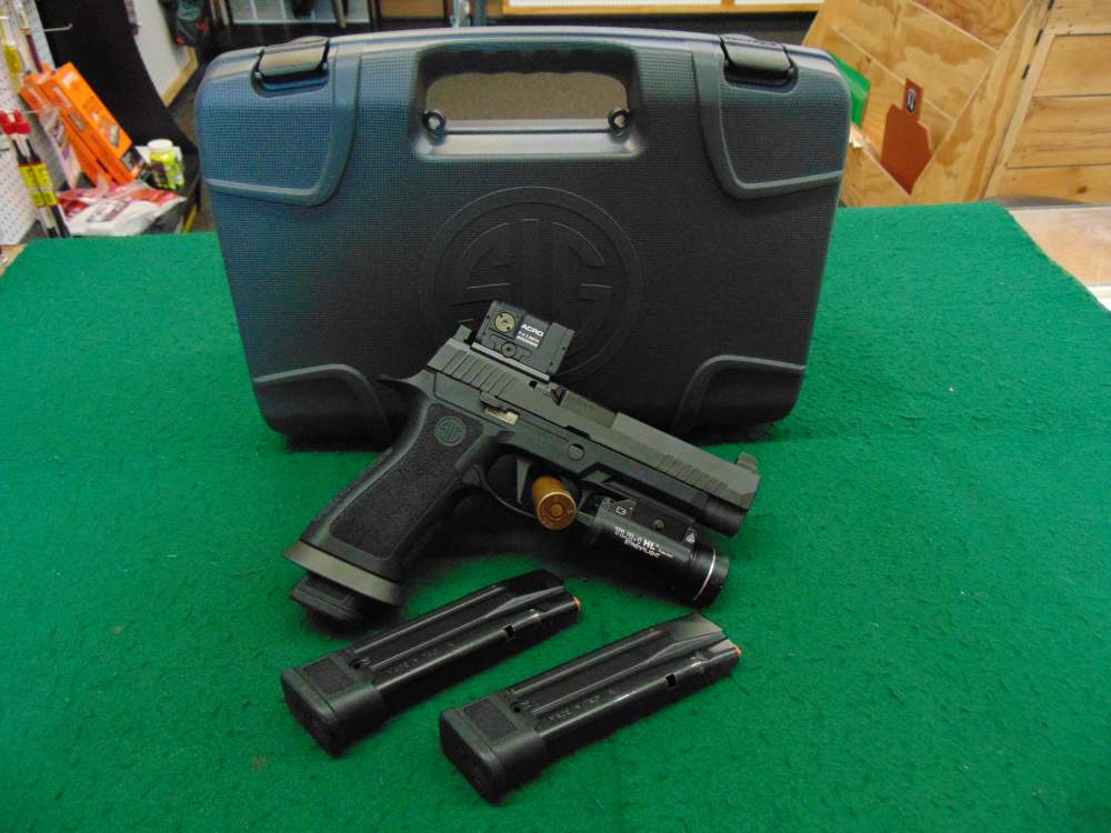 Sig Sauer, P320 XF, 9mm, 21+1 Cap, Streamlight + Aimpoint Acro Optic -img-0