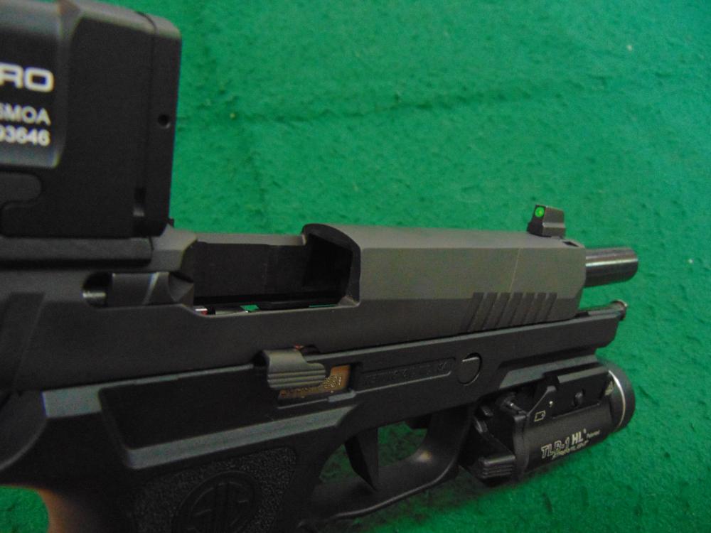 Sig Sauer, P320 XF, 9mm, 21+1 Cap, Streamlight + Aimpoint Acro Optic -img-28