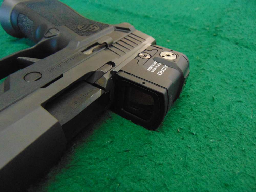 Sig Sauer, P320 XF, 9mm, 21+1 Cap, Streamlight + Aimpoint Acro Optic -img-25