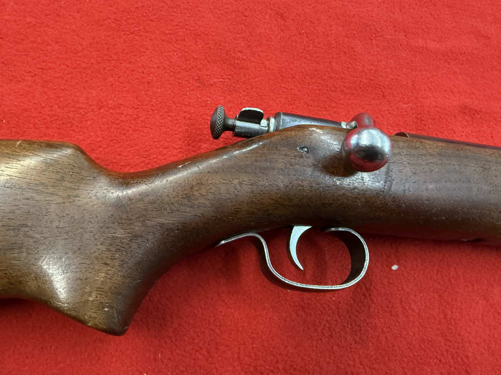 Winchester Mod 67, 22  short , long and Long Rifle - 27 in barrel.-img-9