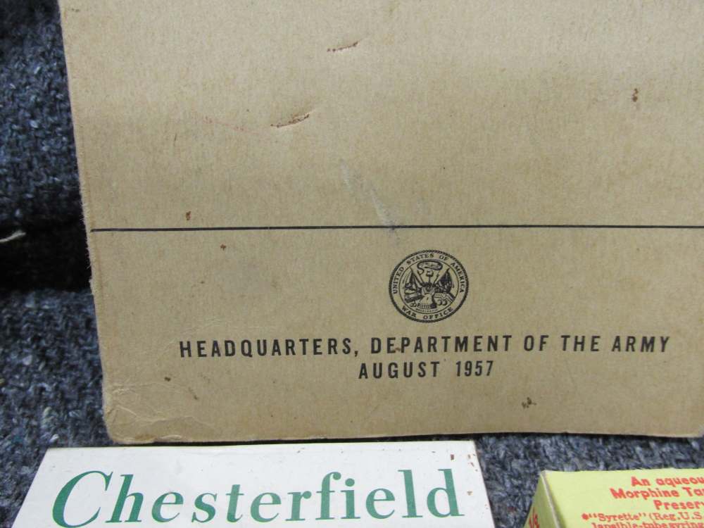 NEAT LOT OF WWII-VIETNAM WAR ERA MANUALS, PATCHES, CIGARETTES-PLAYING CARDS-img-27