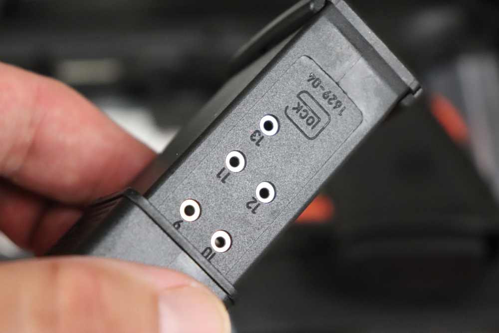 Glock 21 MOS 45 acp gen 5 4.5" 3 mags NIB penny start-img-3