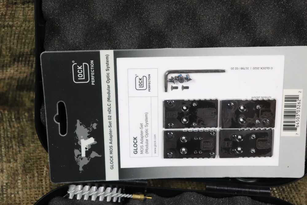 Glock 21 MOS 45 acp gen 5 4.5" 3 mags NIB penny start-img-1