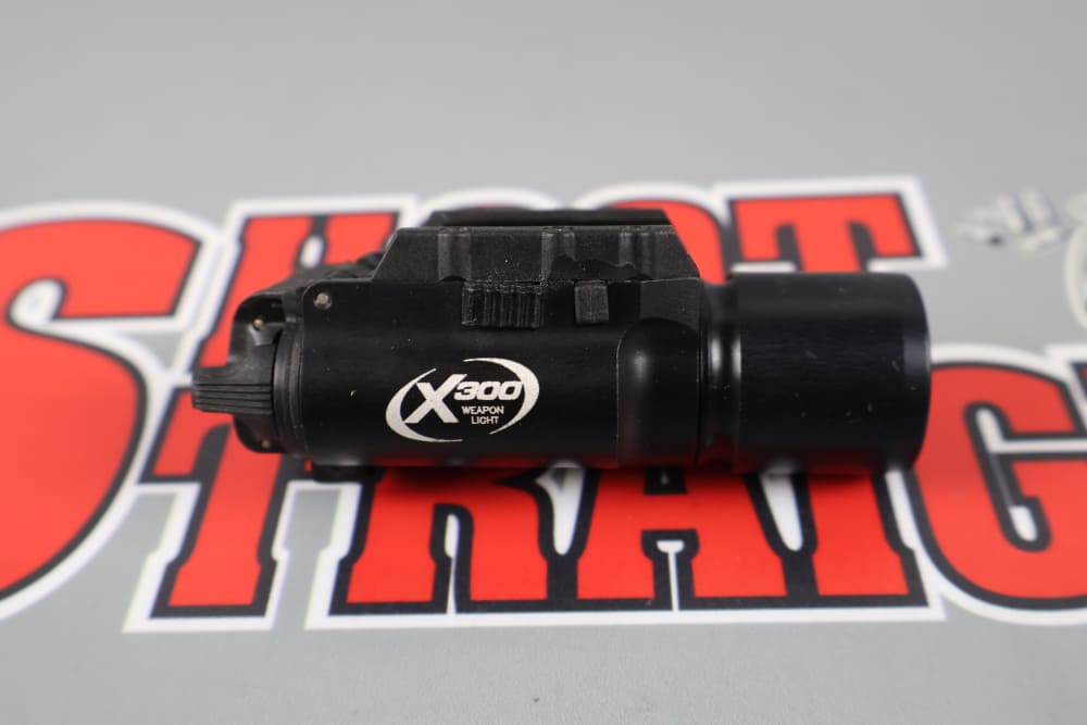 Lot O' One (1) Surefire X300 Weapon Light-img-2