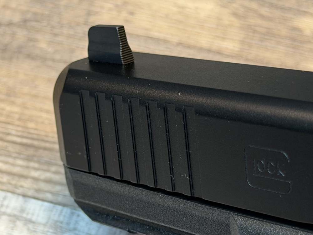 Glock 17 GEN5 MOS LE Trade-in, DPP Titanium optic plate + AmeriGlo sights-img-6