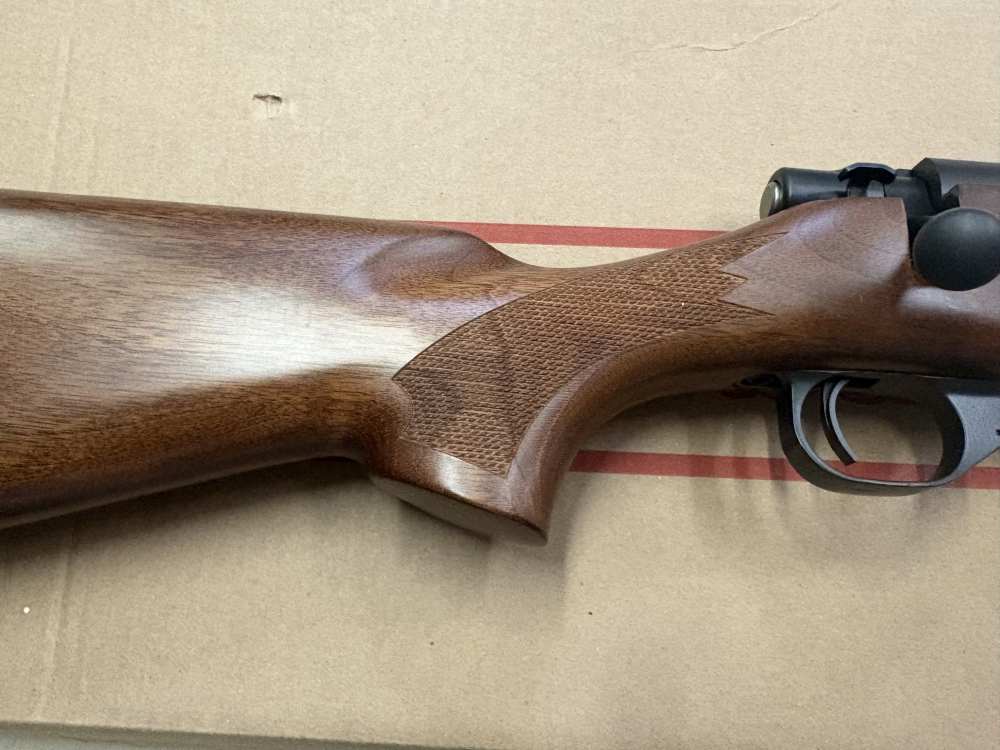 HOWA M1500 300 PRC, 24" THREADED BBL WALNUT-img-2