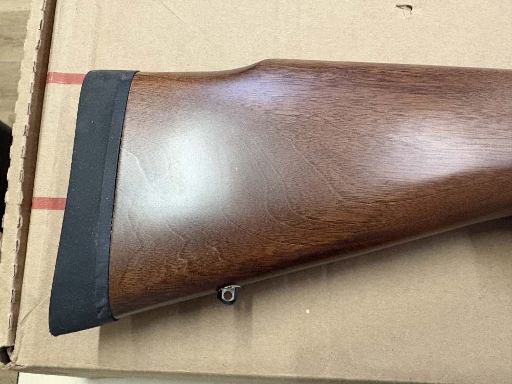 HOWA M1500 300 PRC, 24" THREADED BBL WALNUT-img-1