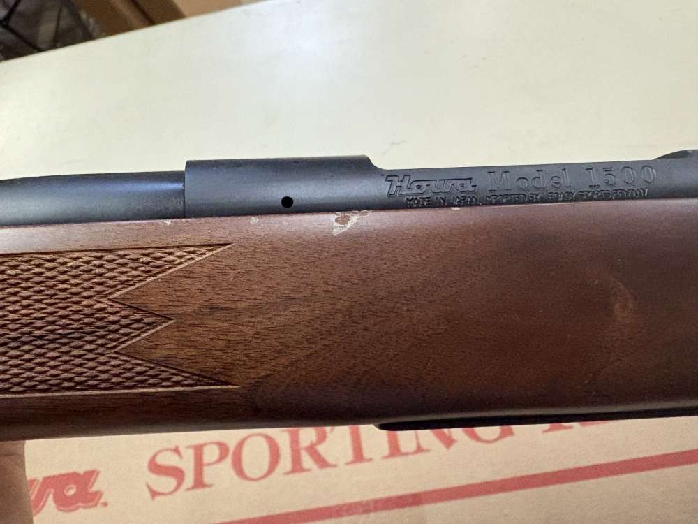 HOWA M1500 300 PRC, 24" THREADED BBL WALNUT-img-9