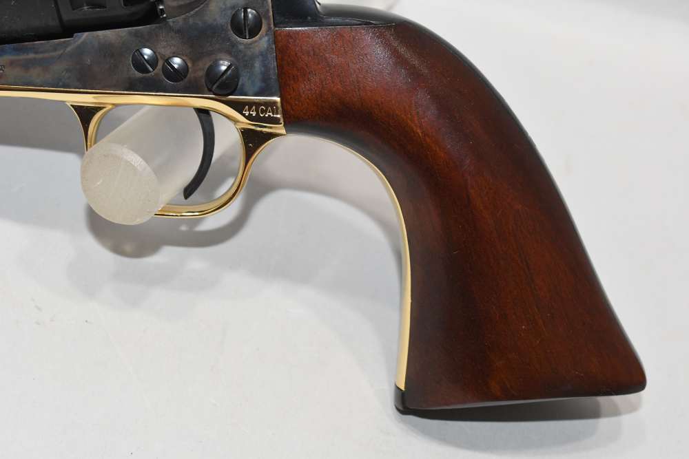 Colt Signature Series Model 1860 Army Percussion Revolver 44 Cal W Box READ-img-7