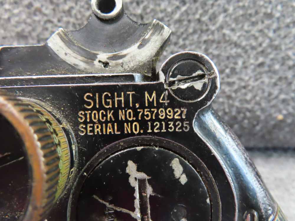 WWII-VIETNAM M4 SIGHT FOR 60mm MORTAR WITH WORKING KNOBS/CASE-img-1