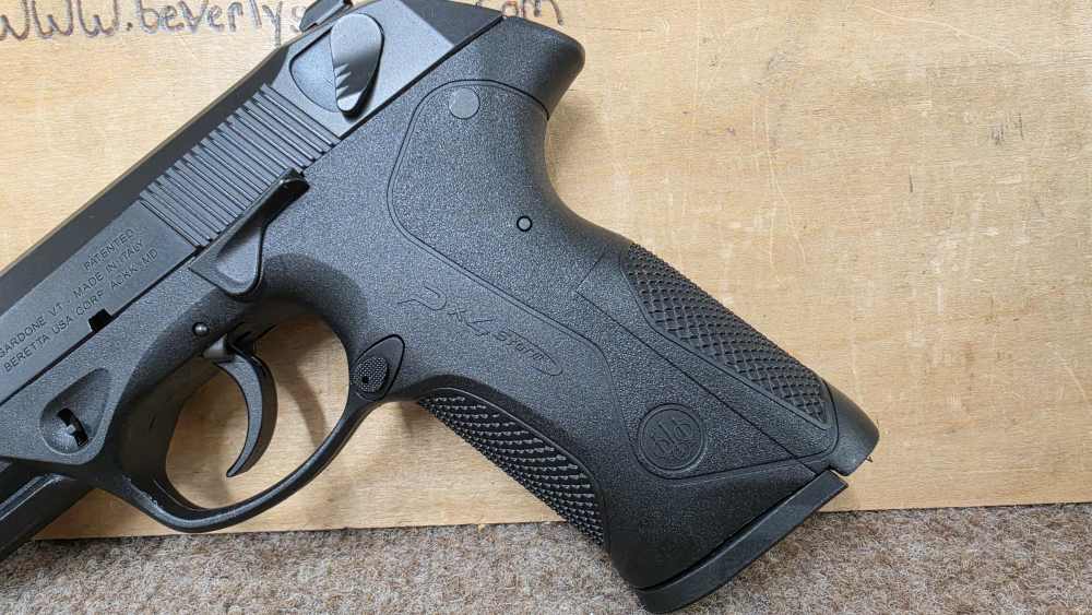 Beretta PX4 Storm 45 acp Semi Auto Pistol Black Hard Case Two Mags-img-6
