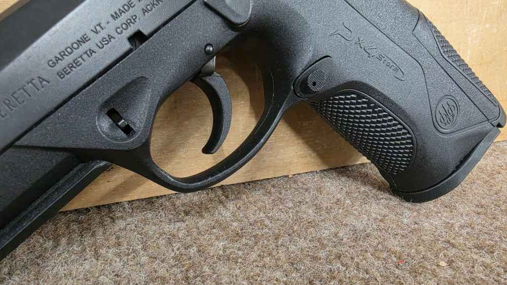 Beretta PX4 Storm 45 acp Semi Auto Pistol Black Hard Case Two Mags-img-9