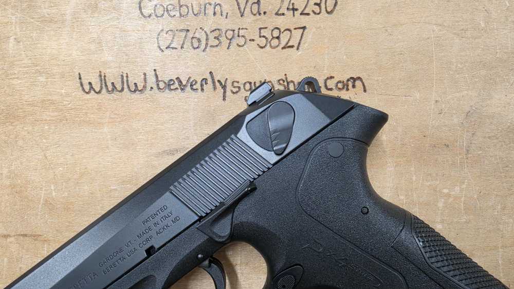 Beretta PX4 Storm 45 acp Semi Auto Pistol Black Hard Case Two Mags-img-7