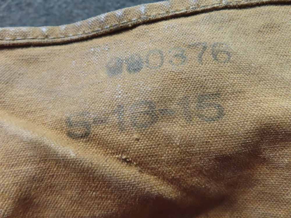 WWI US ARMY GAS MASK WITH CARRIER THAT HAS NAME AND UNIT ON THE FRONT-img-2