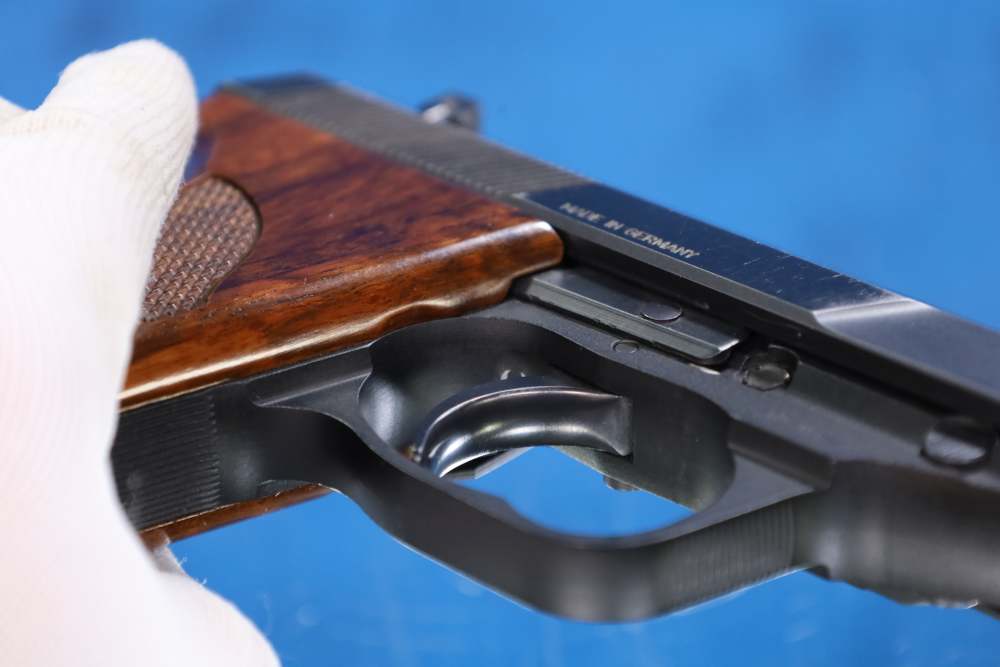 Early Production Walther P5 Compact 9mm Made in Germany Rare Heel Release-img-35