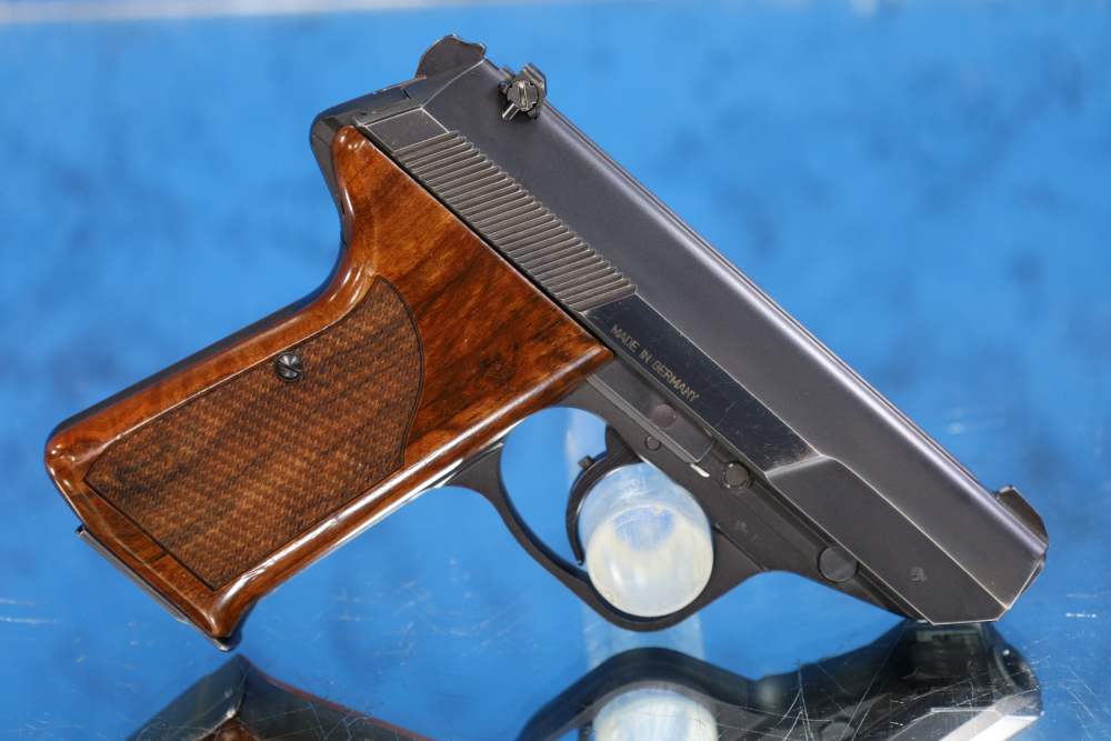 Early Production Walther P5 Compact 9mm Made in Germany Rare Heel Release-img-46