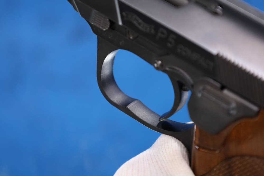 Early Production Walther P5 Compact 9mm Made in Germany Rare Heel Release-img-33