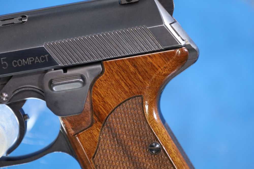 Early Production Walther P5 Compact 9mm Made in Germany Rare Heel Release-img-5