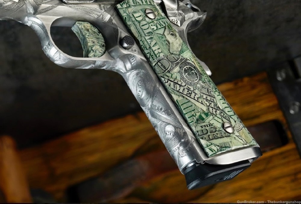 RARE! 1 OF 1 NIGHTHAWK CUSTOM MODEL WALL STREET ENGRAVED 1911 .45 ACP-img-15