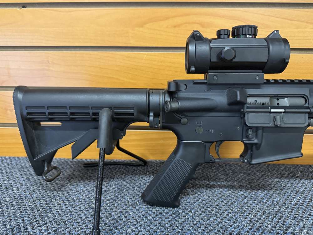 ARMALITE M15A4 5.56 NATO 16" w/FIREFIELD Optic -img-4