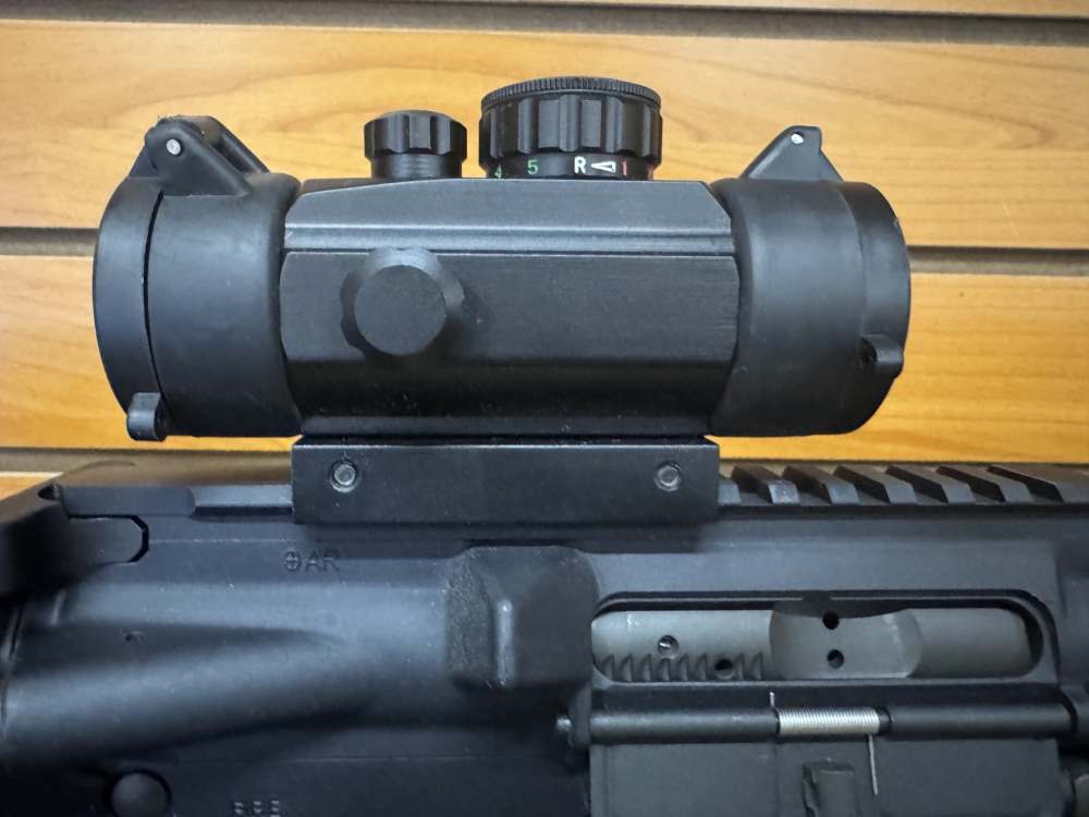 ARMALITE M15A4 5.56 NATO 16" w/FIREFIELD Optic -img-5