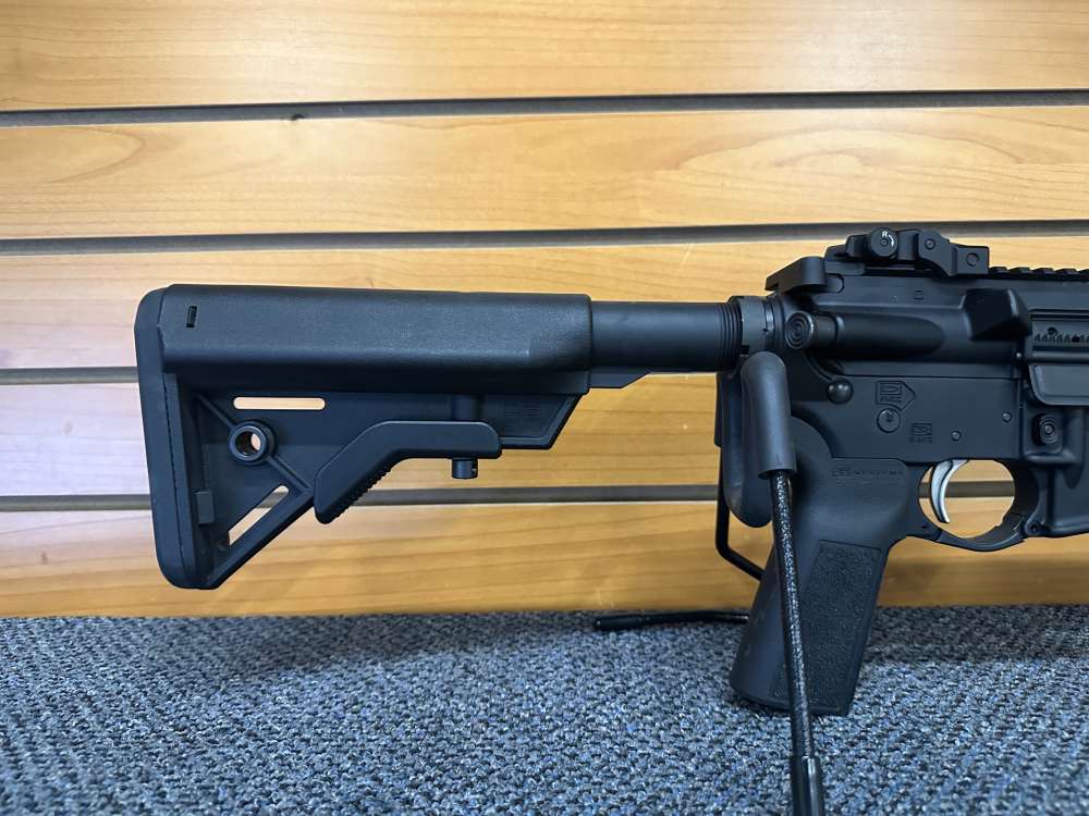 Springfield Saint AR-15 16" 5.56 NATO -img-7