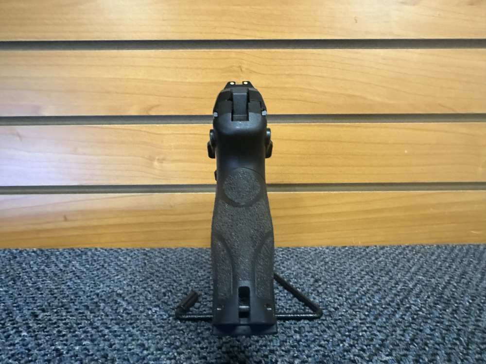 Heckler & Koch P30L V1 .40 S&W 4.45" BRL w/ Case & Mag-img-2