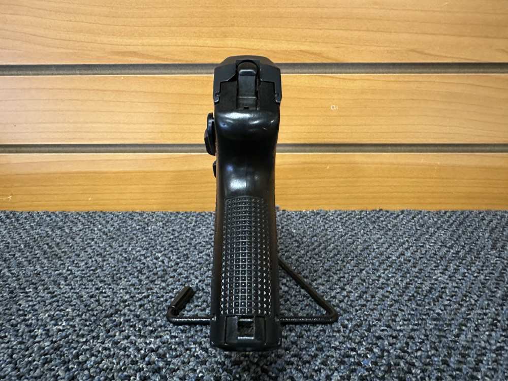 Heckler & Koch USP45 Compact 3.78" Barrel w/ Case & 2 (8) Rd Mags-img-2