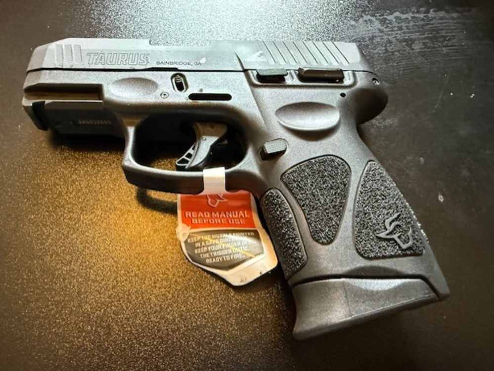 TAURUS G3C 9MM 12-SHOT 3.26" MATTE BLACK POLYMER 2 Magazines NEW-img-3