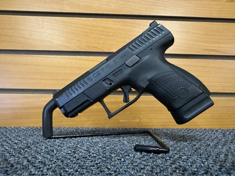 CZ P-10 S 9x19  3.5" BRL w/ Case, 12 Rd MAg & 19 Rd Mag-img-1