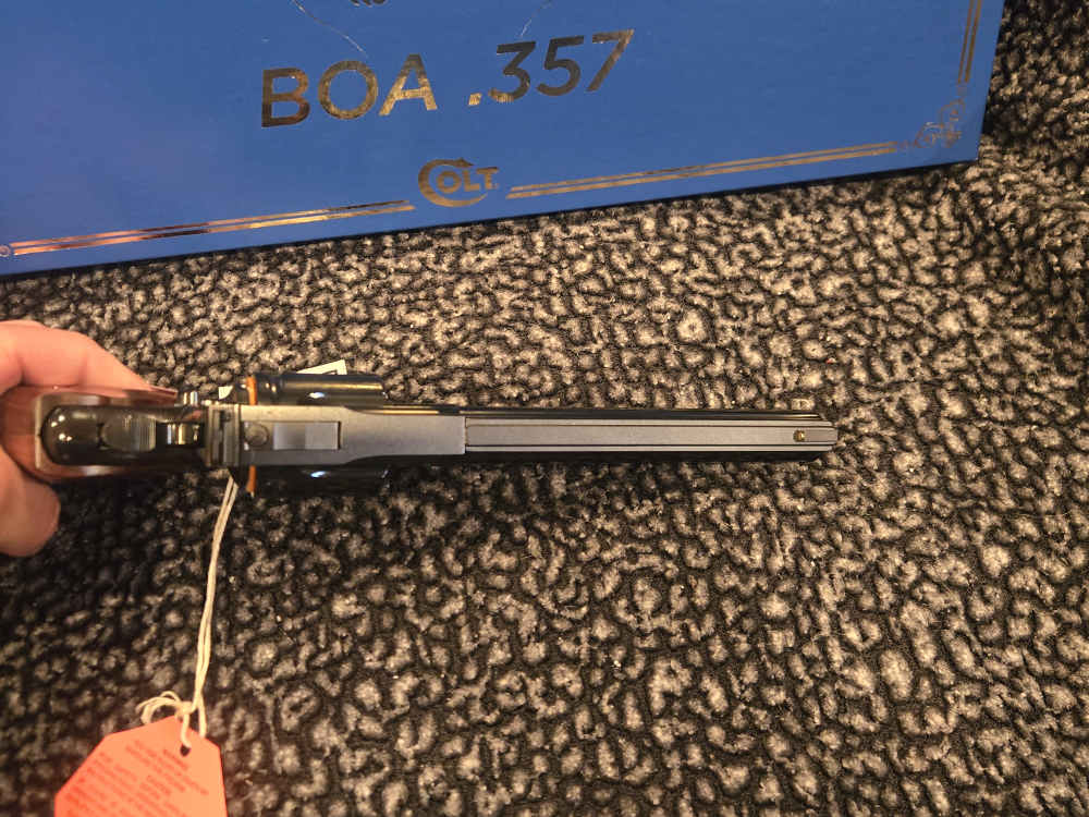 COLT Model BOA Revolver 357MAG 6" Deluxe 357 Presentation Box 1 of 1200-img-9