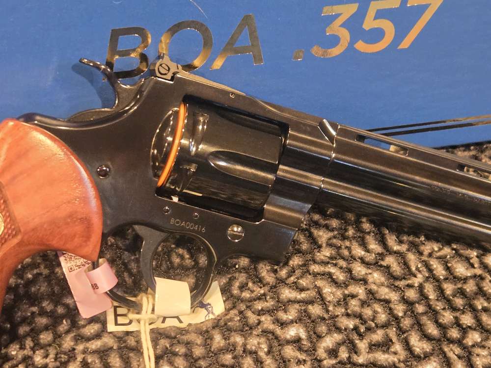 COLT Model BOA Revolver 357MAG 6" Deluxe 357 Presentation Box 1 of 1200-img-6