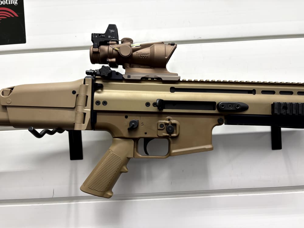 FN SCAR with Trijicon ACOG and Trijicon red dot, rails and brake VG Cond.-img-5